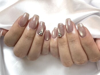 メルシィネイル(merci nail)/マグネットネイル×ビジュー