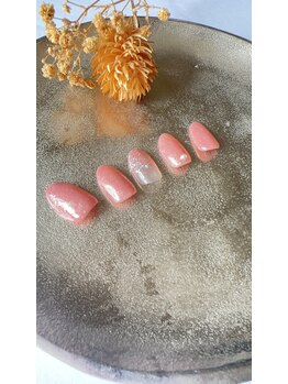 プルメリアドット(Plumeria.)/シンプル可愛いめネイル