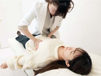 リオラ(LIORA)/骨盤矯正施術