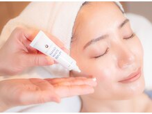 ピュアラ グランピュアラ難波店/VC美容液で透明美肌