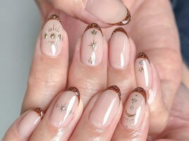 細フレンチネイル