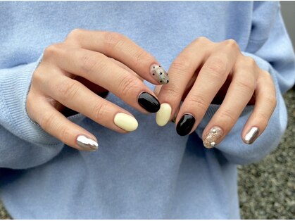 アンバー(Amber)の写真