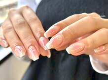 ジャミーラ/チークフレンチ/ワンホンネイル