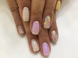 オパールカラー大人ネイル♪