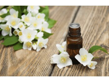 憩いサロン ユリ(yuri)/アロマ・リンパマッサージ大宮