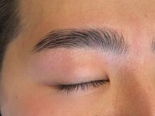 カフェアンドビューティー エスト(cafe&beauty est)/ハリウッドブロウリフト