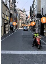 韓国肌管理室OO21/KFC右の道を真っ直ぐ進みます→