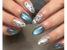 ニアウネイル(niau nail.)/うるうるマグネットネイル