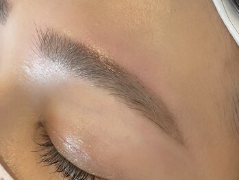 アイラッシュサロン ラコタ 銀座一丁目店(eyelash salon RACOTA)/アイブロウワックス