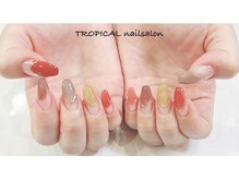 トロピカル(TROPICAL)/変形フレンチネイル
