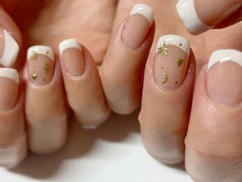キラネイル アンド アイラッシュ by World Beauty(KIRA)/星フレンチネイル