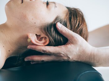 やまじ整骨院の写真/【ヘッドスパで届かない眼精疲労の終着点】脳内の老廃物の排出を促し、神経の熱暴走を冷却