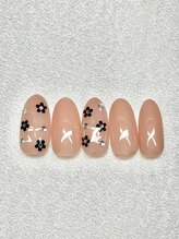カーティシー(COURTESY)/【Arisa】 定額デザイン　￥5500