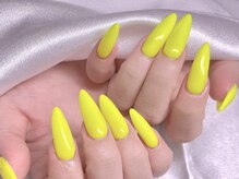 エムズ ネイルサロン(M2)/長さだしネオンイエロー