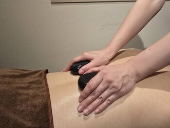 ルフラ(Rufura)の写真/贅沢アロマで心身へアプローチしバランスを調整！自律神経の乱れ、頭痛、だるさ、冷えにを改善◎