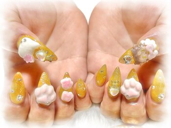 NAIL House Love C’est la vie【ラヴセラヴィ】の写真/【つけ放題】豊富なパーツ載せでこだわりを詰め込んだ贅沢ネイル！モチーフネイルも可能☆