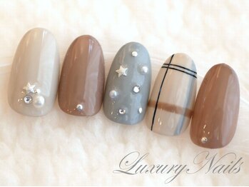ラグジュアリーネイルズ タカダノババ(Luxury Nails Takadanobaba)/ガーリー*チェックスター