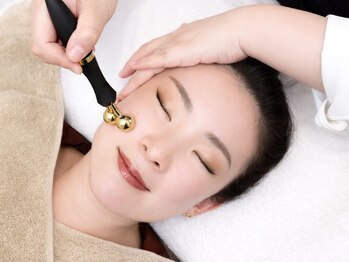 グリーン 京都烏丸店(green)の写真/Reスタートキャンペーン♪【立体造顔トレーニング60分¥3650】引き上げ特化！フェイスラインUPで小顔に！