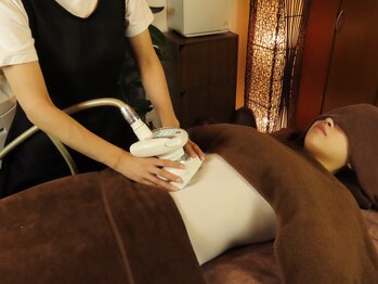 マロカ(Marroka)/落ちにくに脂肪には痩身マシンで