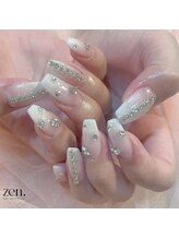 ゼン(zen.)/白グラキラキラネイル