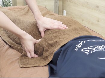 ヴィーネス(VIENESS)/【姿勢改善/腰/整体/骨盤矯正】