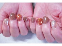 プチリリィ(Petit Lily)/べっ甲ネイルが秋らしい