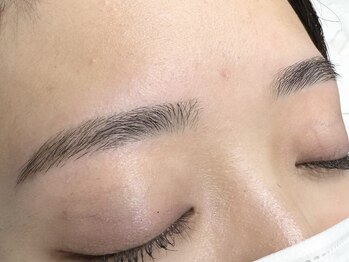 アールプラス 新宿(ar+)/眉毛ワックス　担当:Fukamachi