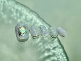 ジュエリーシェルフットネイル