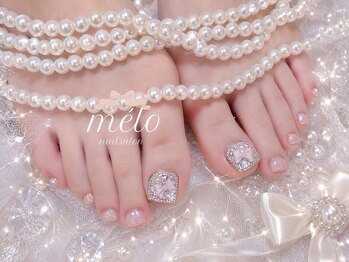 nailsalon melo 【ネイルサロン メロ】【８/1 OPEN (予定)】の写真/今っぽ可愛いは“埋め尽くし×淡色カラー”でつくる♪サンダル映えする可愛いトレンドネイルも多数ご用意！