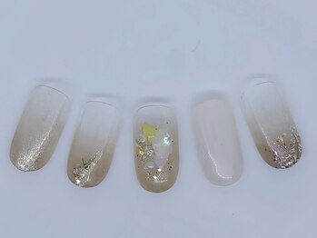 ソルノワ(sol-noir)/