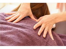 ローザ モモ(ROSA MOMO)/もみほぐし《全身整体》