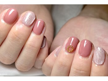 カルフール リル 草加駅西口店(Carrefour lir)/ワンカラー×マグネット