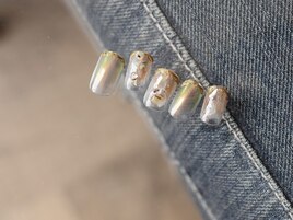 4月select(Q)6,980円/全10種