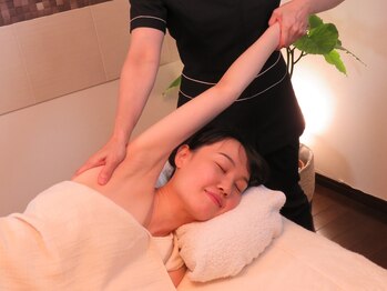 エッセンスマム 東京 プレナタールサロン(Prenatal salon)/マタニティ・首こり・肩こりケア