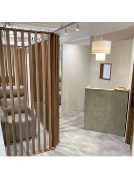 ミー 大宮店(me.)/内観写真