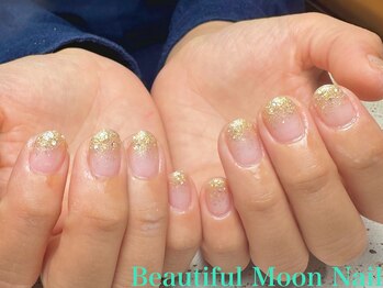 ビューティフルムーン ネイル 本厚木(Beautiful Moon Nail)/ラメグラデーションネイル