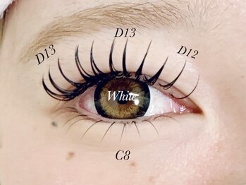 eyelash salon Whiteの写真/自まつ毛に優しいフラットラッシュでボリュームアップ！メイク時短も実現◎