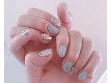 ネイルサロン ティフィン(tiffin)/メタリックネイル