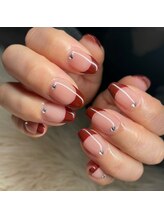 ルナ(LuNa)/フレンチネイル/ボルドーネイル