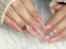 レア(Le'a)/スワロ盛りネイル