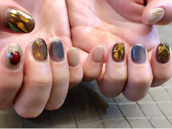 プラハネイル(+HER 美甲)/ニュアンスアート