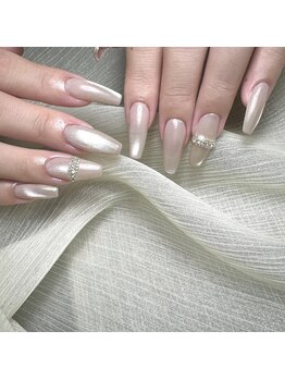 ウパラ(upala)/うるマグ×ビジューネイル