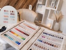 nail salon Jenny【ジェニー】の雰囲気（160色あるカラーからお選びいただけます!!!）