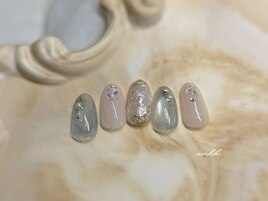 キラキラニュアンスネイル