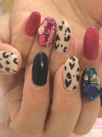 ヒョウ柄ネイル