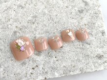 サロン ド モモ(salon de momo)/【foot】華やかデザイン