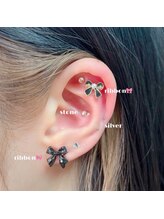 ダズル(DAZZLE)/耳つぼジュエリー10粒¥3000～