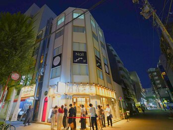 マキシ 名古屋店(MAXI)/メンズアイブロウ【名駅】