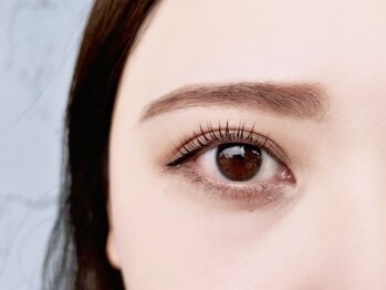 マドンナリリー(Madonna Lily)/パリジェンヌラッシュリフト☆