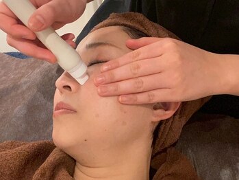 ルナステラ 金沢店/ハイドロ毛穴洗浄